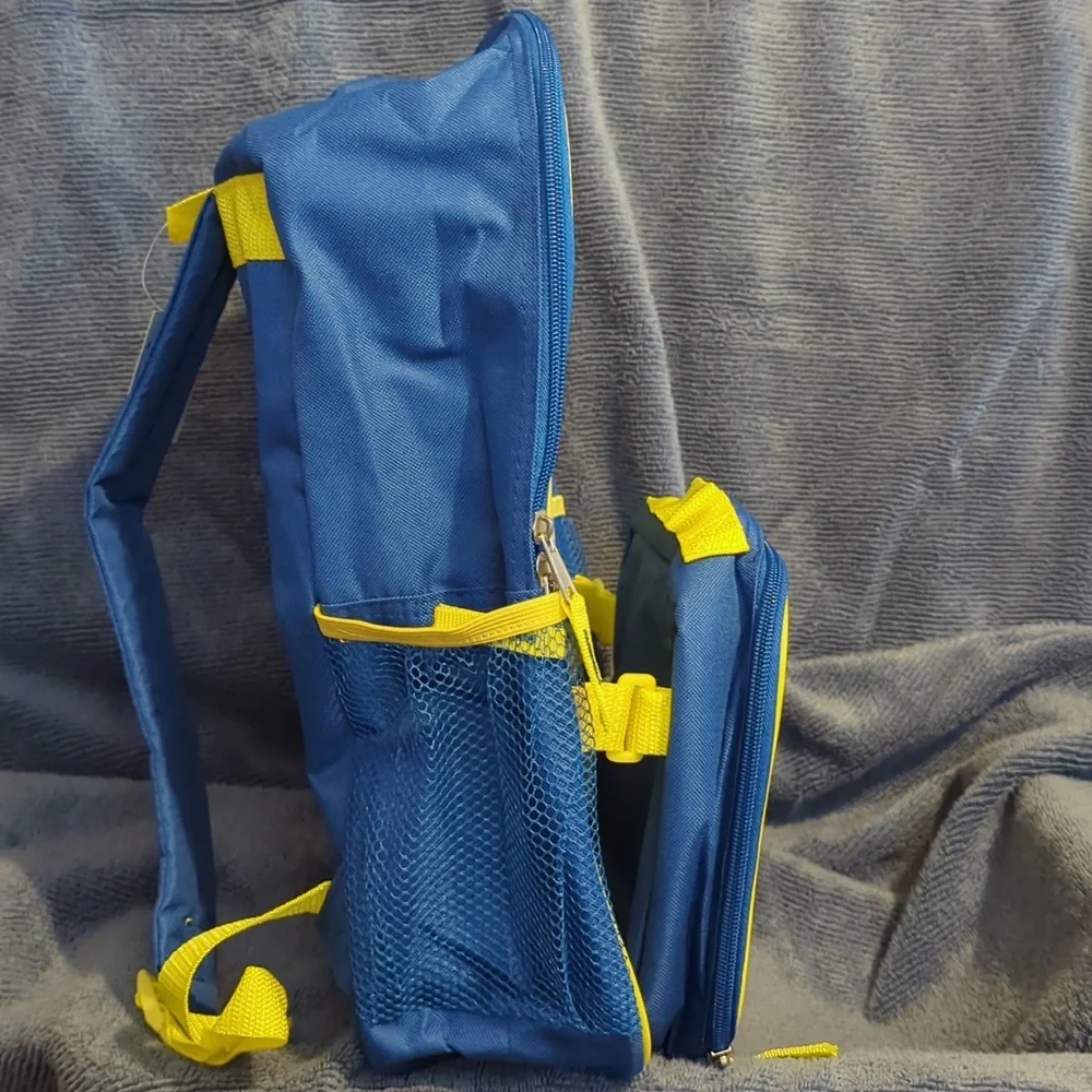 Minions Themed, Glittery Book Bag w/Attachable Lunch Bag, New